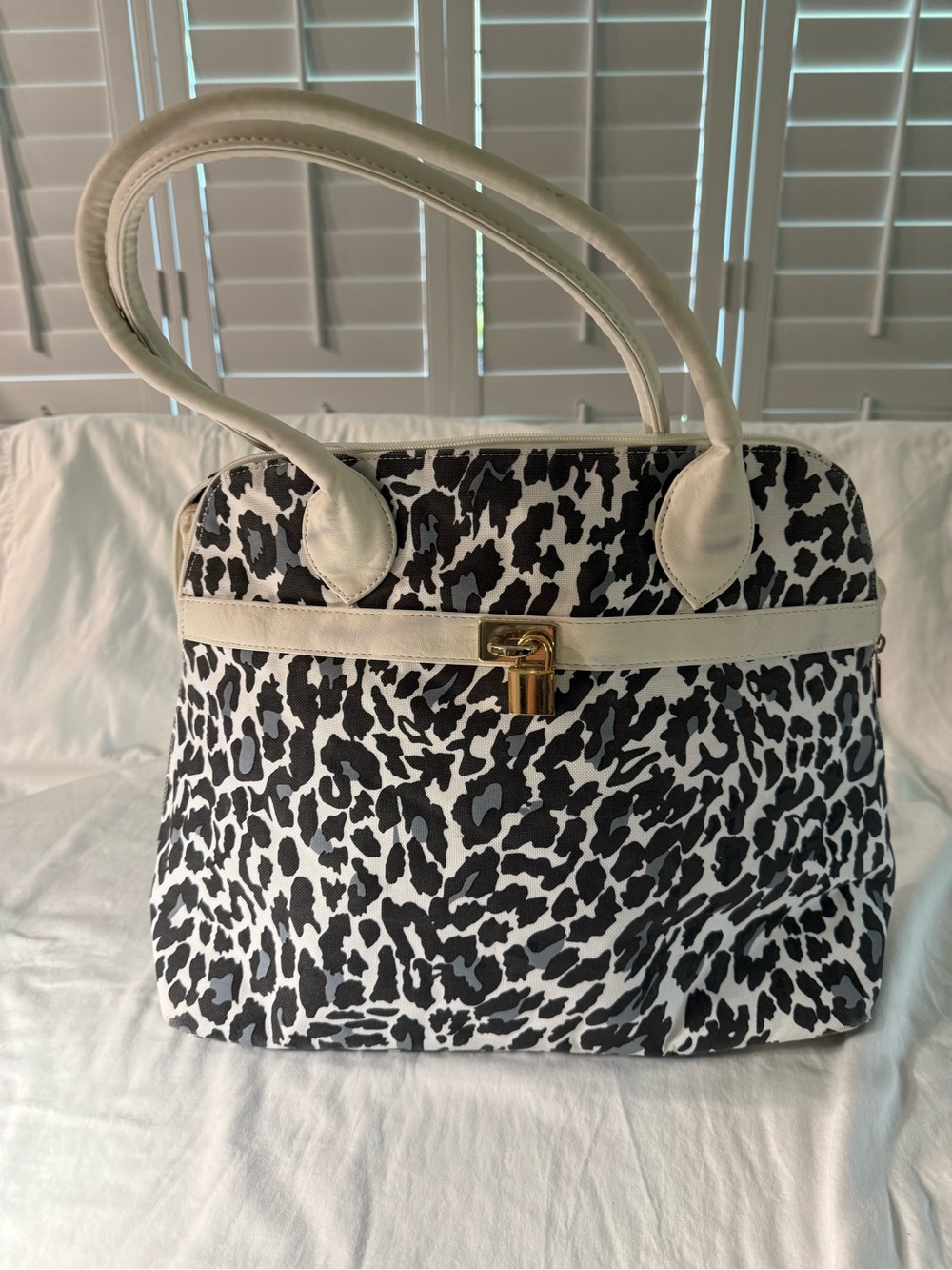Murval Black and White Leopard Print Tote with Gold Lock